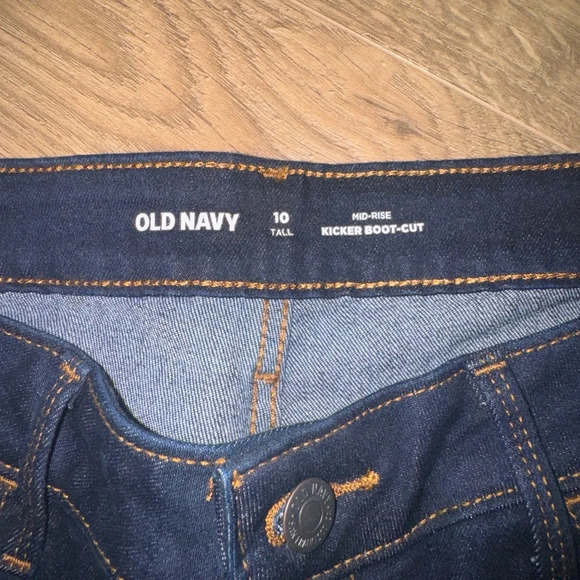 Old Navy Mid Rise Kicker Bootcut Dark Blue Denim Jean Sz 10 Tall - Picture 3 of 6